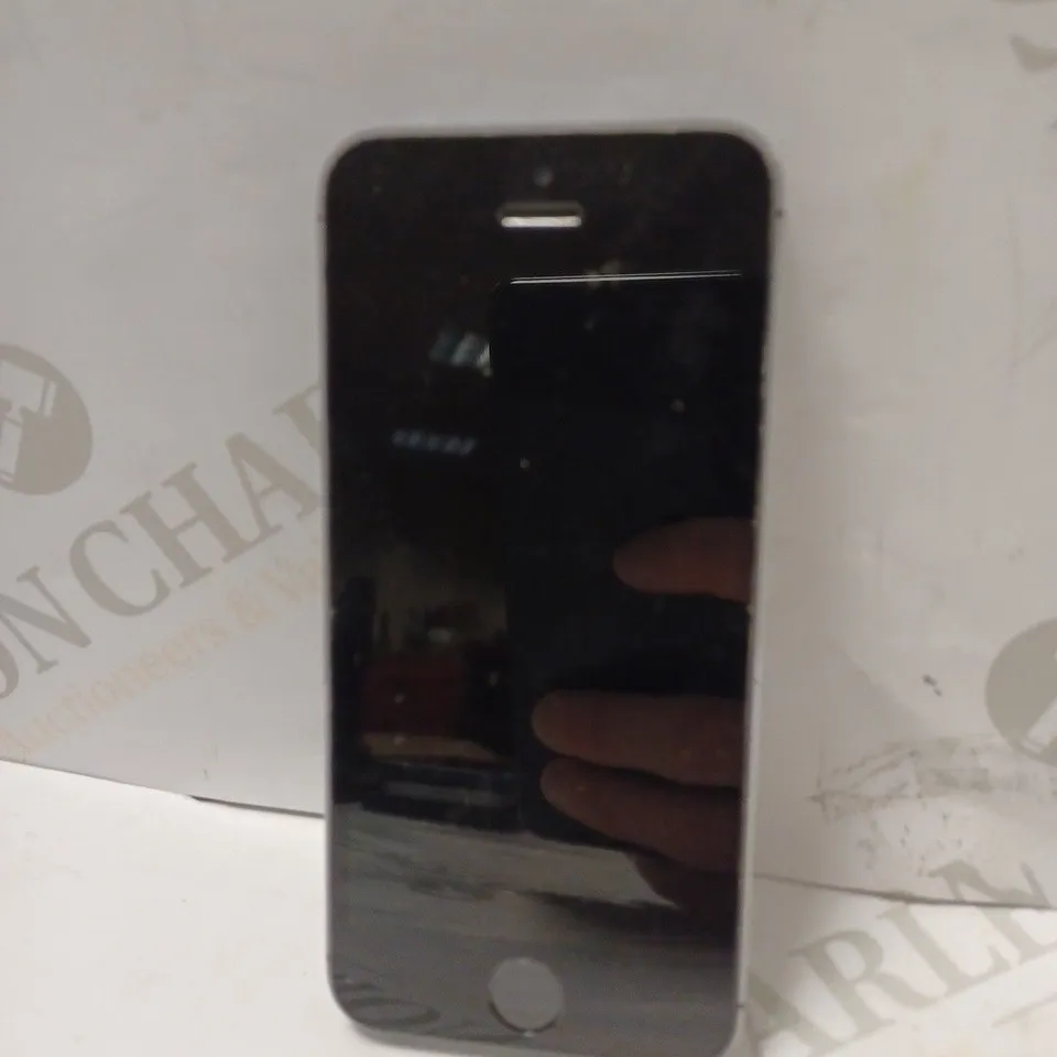 APPLE IPHONE 5S (A1530)