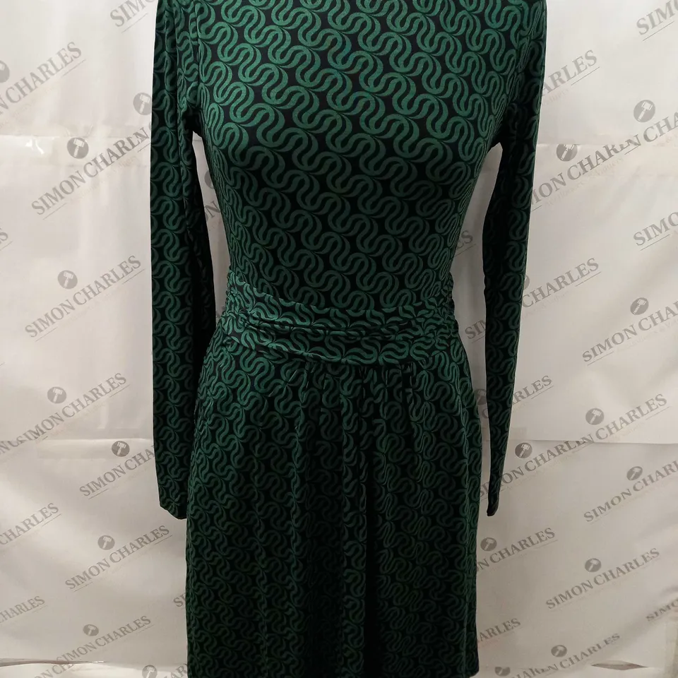 BODEN GREEN SLEEVED DRESS - UK 6R