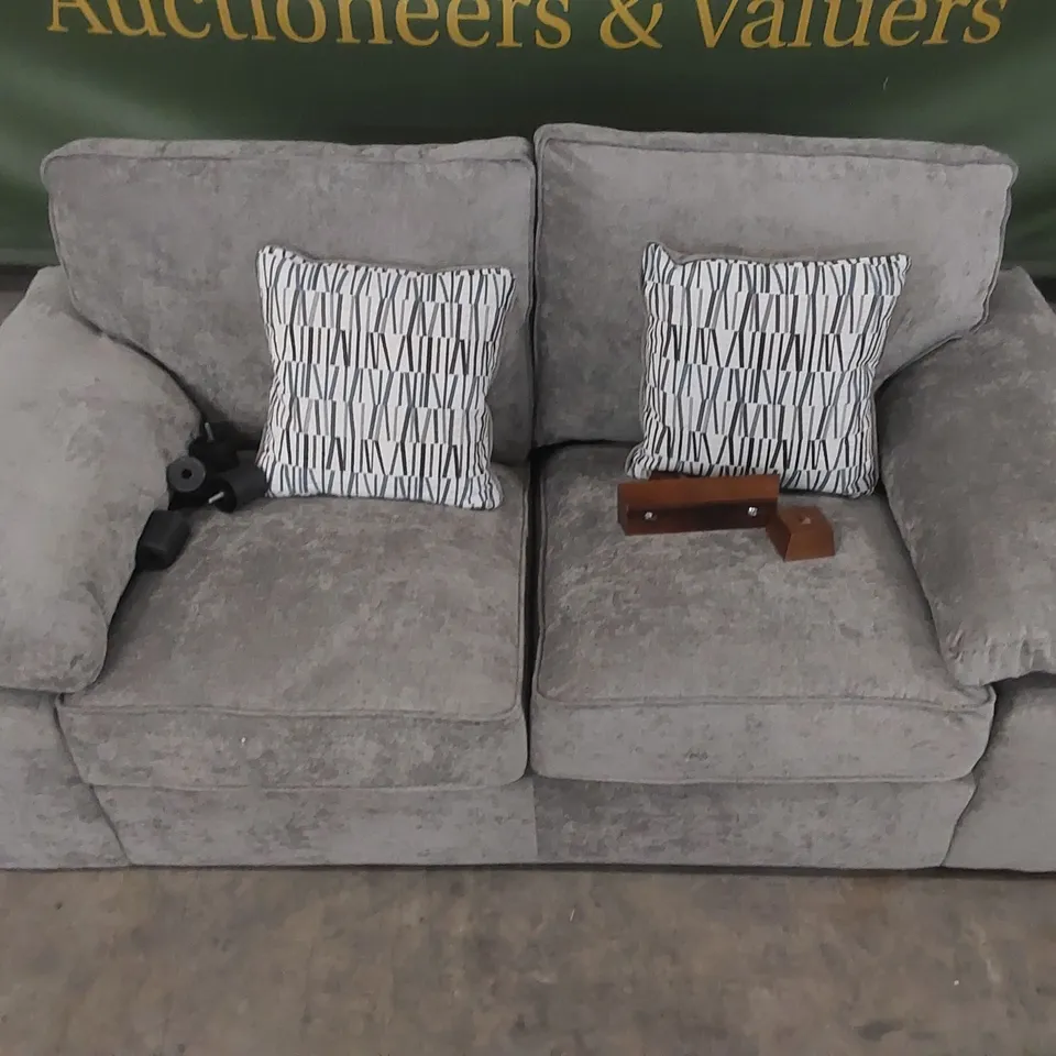 QUALITY DESIGNER WATERFORD 2 SEATER FABRIC UPHOLSTERED SOFA