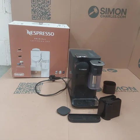 BOXED DELONGHI EN510.B COFFEE MACHINE