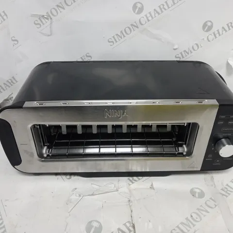BOXED NINJA 2 IN 1 TOASTER & GRILL ST100UK