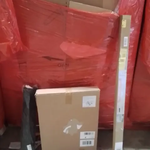PALLET OF ASSORTED HOUSEHOLD GOODS AND PRODUCTS TO INCLUDE;PICTURE FRAME,MAT,TRIPOD ROOF LIGHT