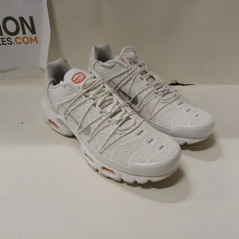 UNBOXED NIKE RUNNING SHOES – MEN'S WHITE, US 10.5 (UK 9.5) – FJ4232-100