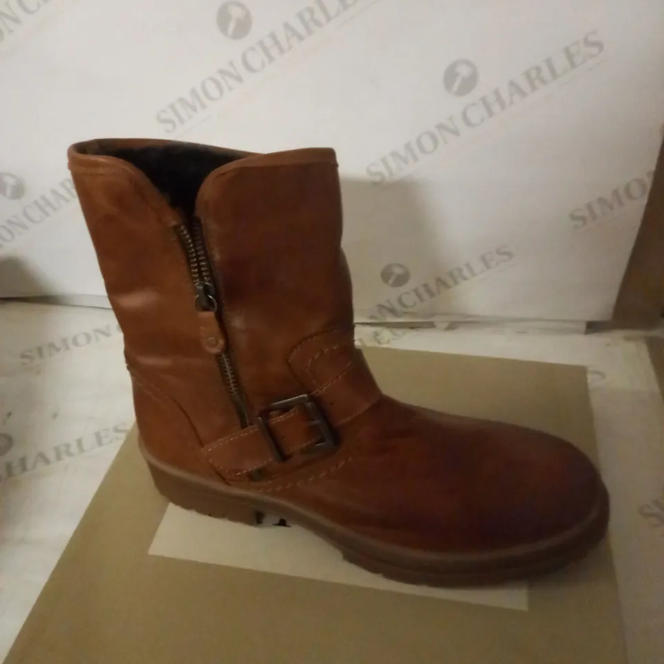 SHOON EIFEL ZIP FAUX FUR LEATHER ANKLE BOOTS, TAN, UK 6