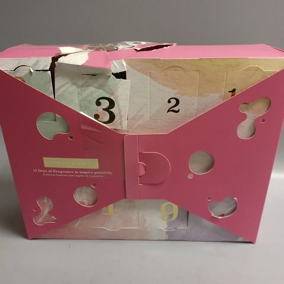 BOXED YANNKEE CANDLE 12 DAYS OF FRAGRANCE TO INSPIRE POSITIVITY BOXSET