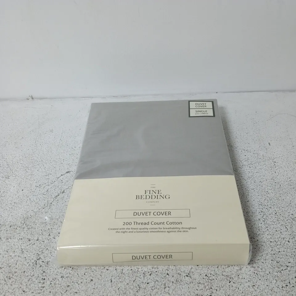 BOX OF APPROXIMATELY 6 X DUVET COVER – THE FINE BEDDING COMPANY, GREY, 200 THREAD COUNT COTTON - SINGLE 135CM X 200CM
