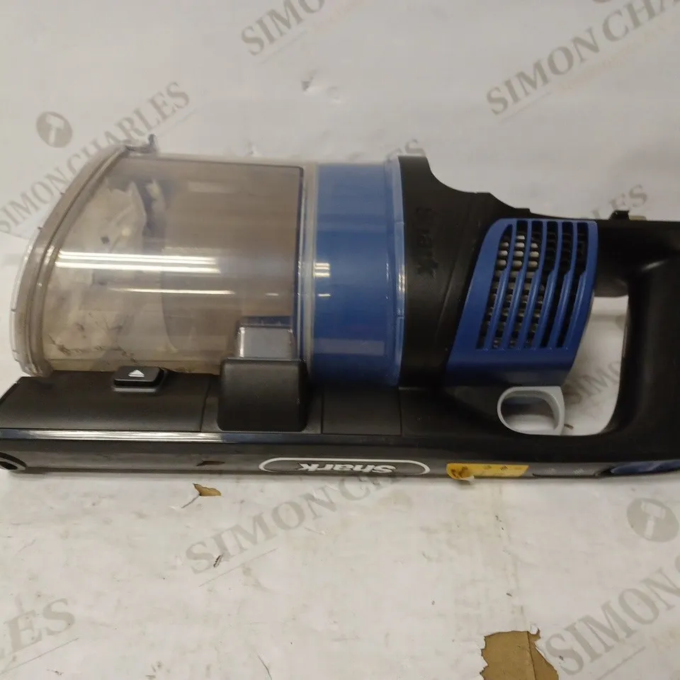 SHARK CORDLESS STICK VACUUM