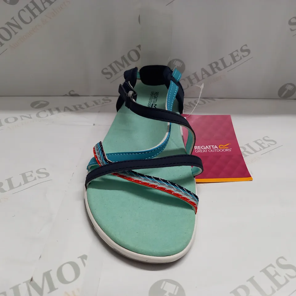 REGATTA LADY SANTA ROMA SANDALS SIZE 7