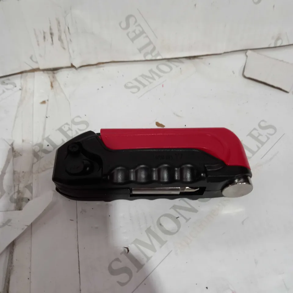 KELVIN TOOLS EVERYDAY MULTI-TOOL - RED