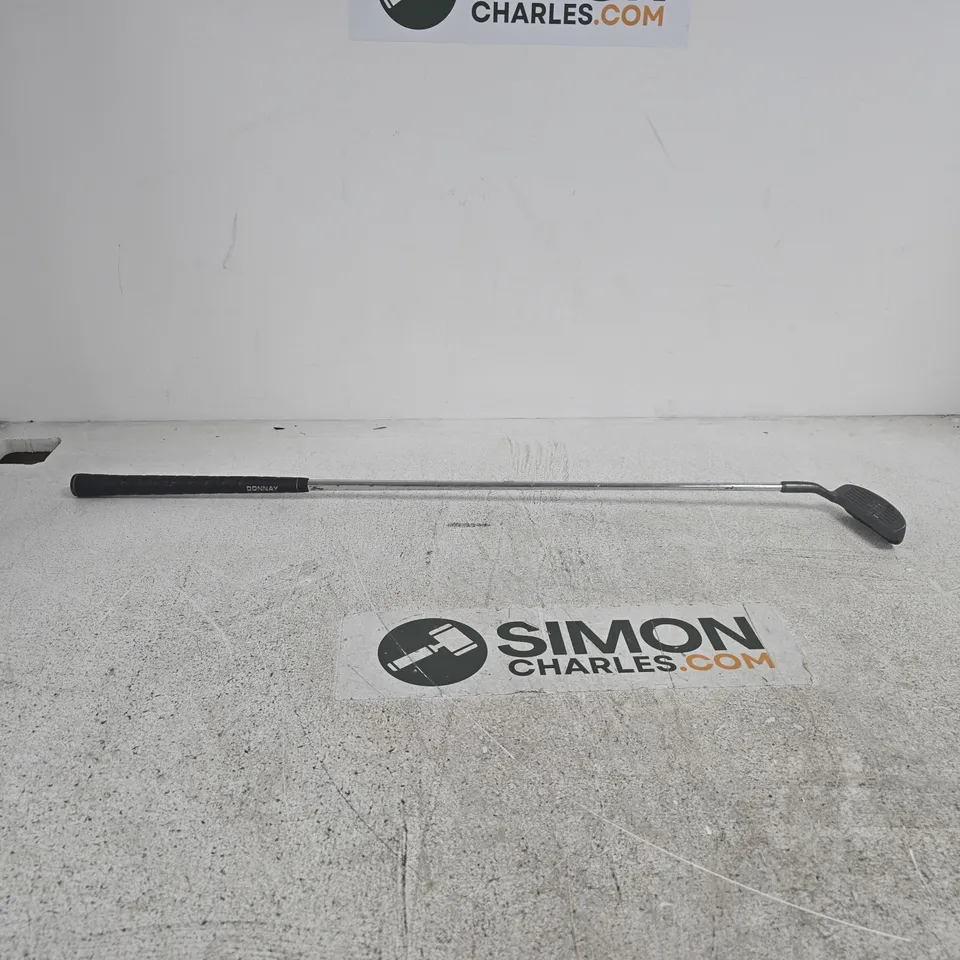 DONNAY CHALLENGER CHIPPER GOLF CLUB