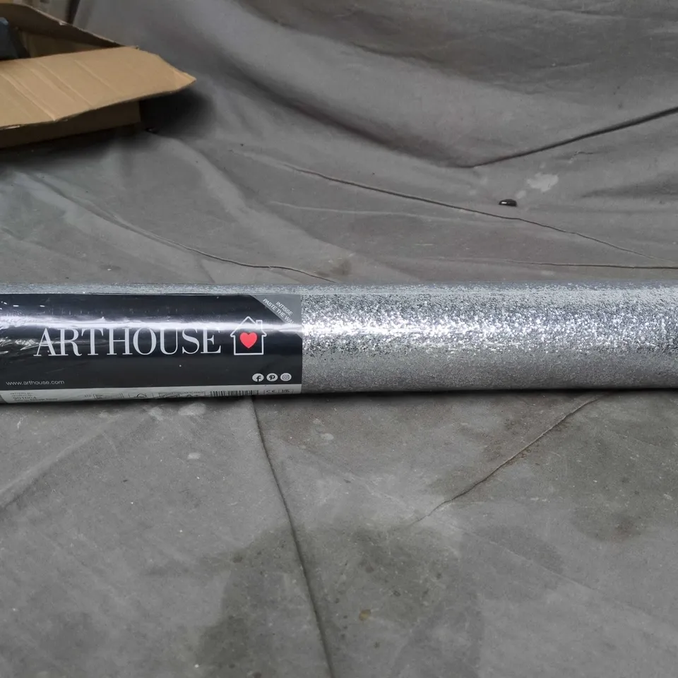 ARTHOUSE GLITTER WALLPAPER ROLL – SILVER FINISH