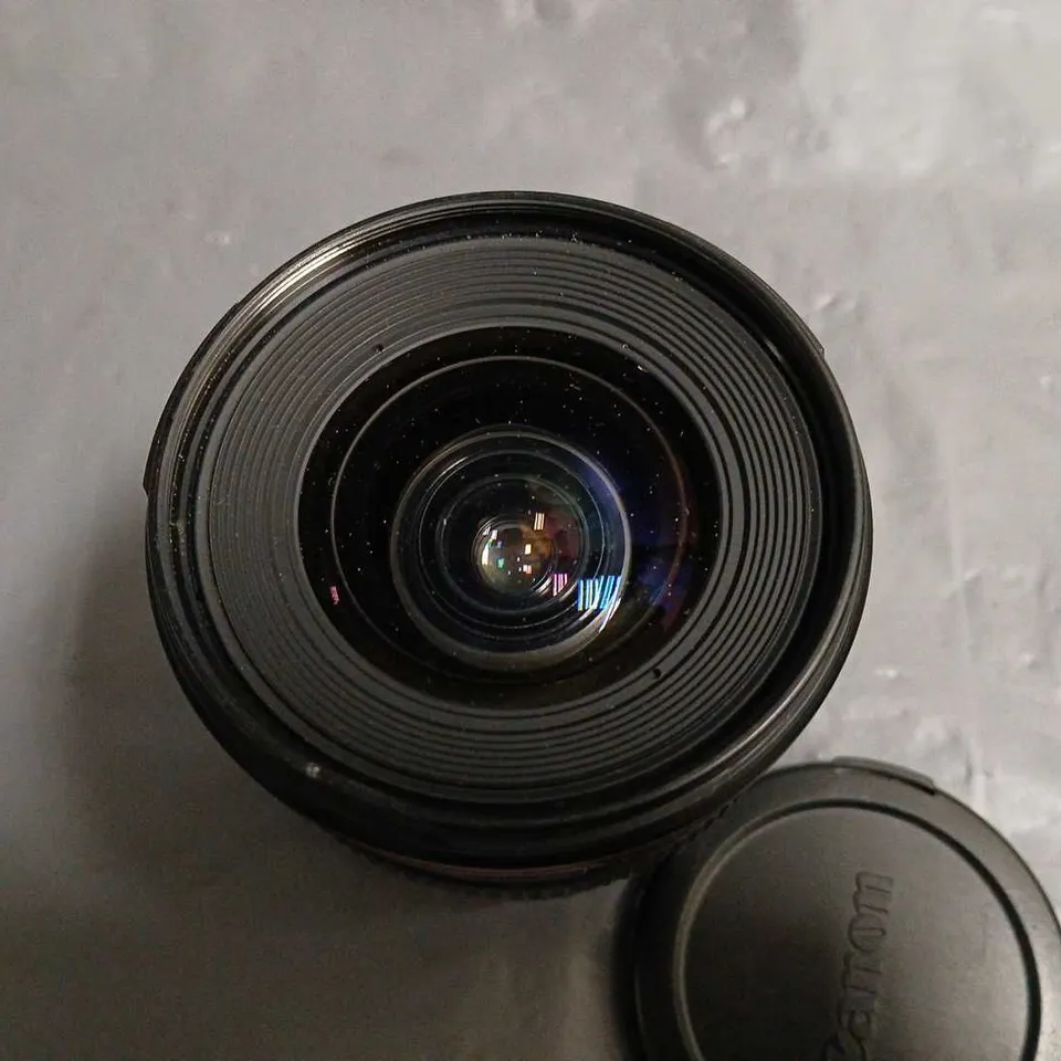 UNBOXED CANON ZOOM LENS EF 20-35MM 1:2.8