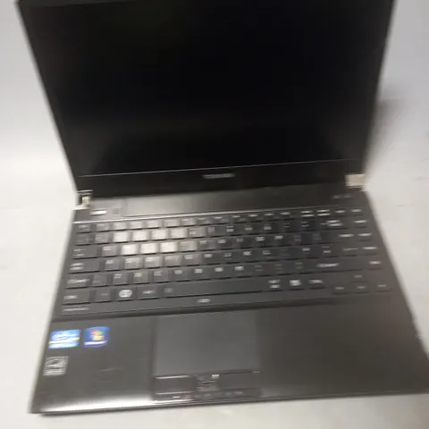 TOSHIBA PORTEGE R830 CORE I5 LAPTOP