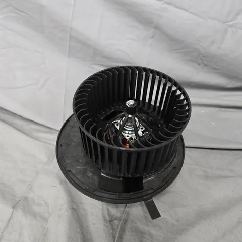 CAR HVAC BLOWER MOTOR WITH PLASTIC IMPELLER – USED