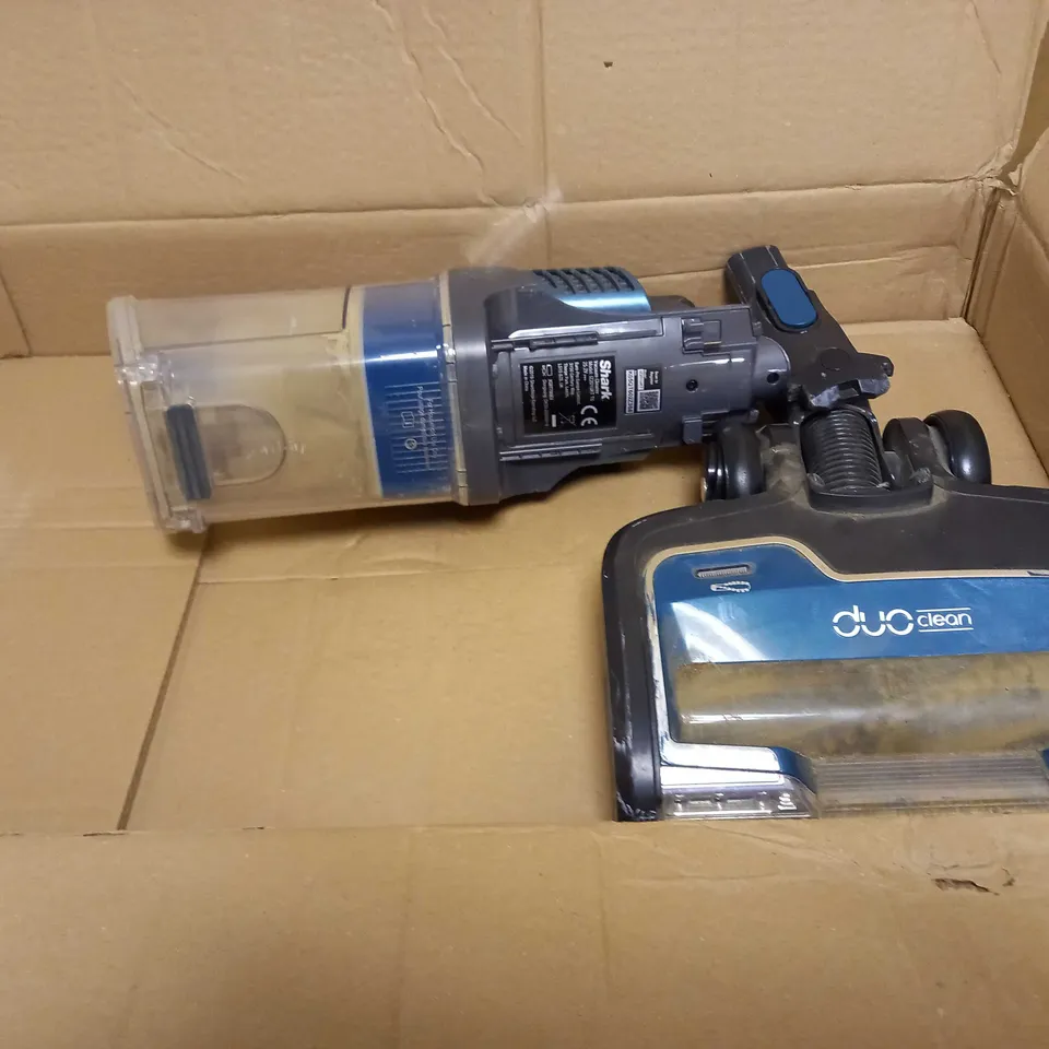 SHARK CORDLESS STICK VACUUM CLEANER