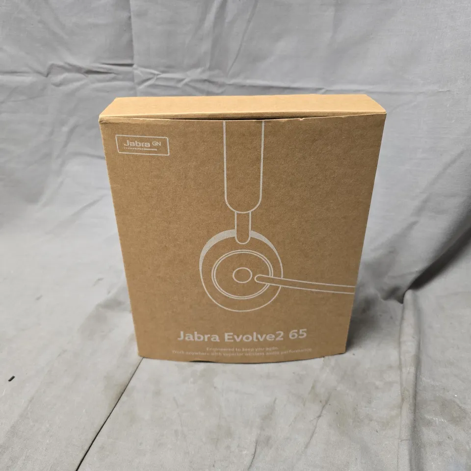 BOXED JABRA EVOLVE2 65