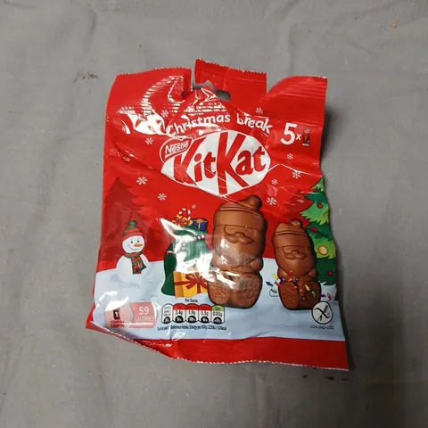 APPROXIMATELY 32 KITKAT CHRISTMAS BREAK 5X PACK – RED CHOCOLATE SNACK BAG (NESTLÉ)
