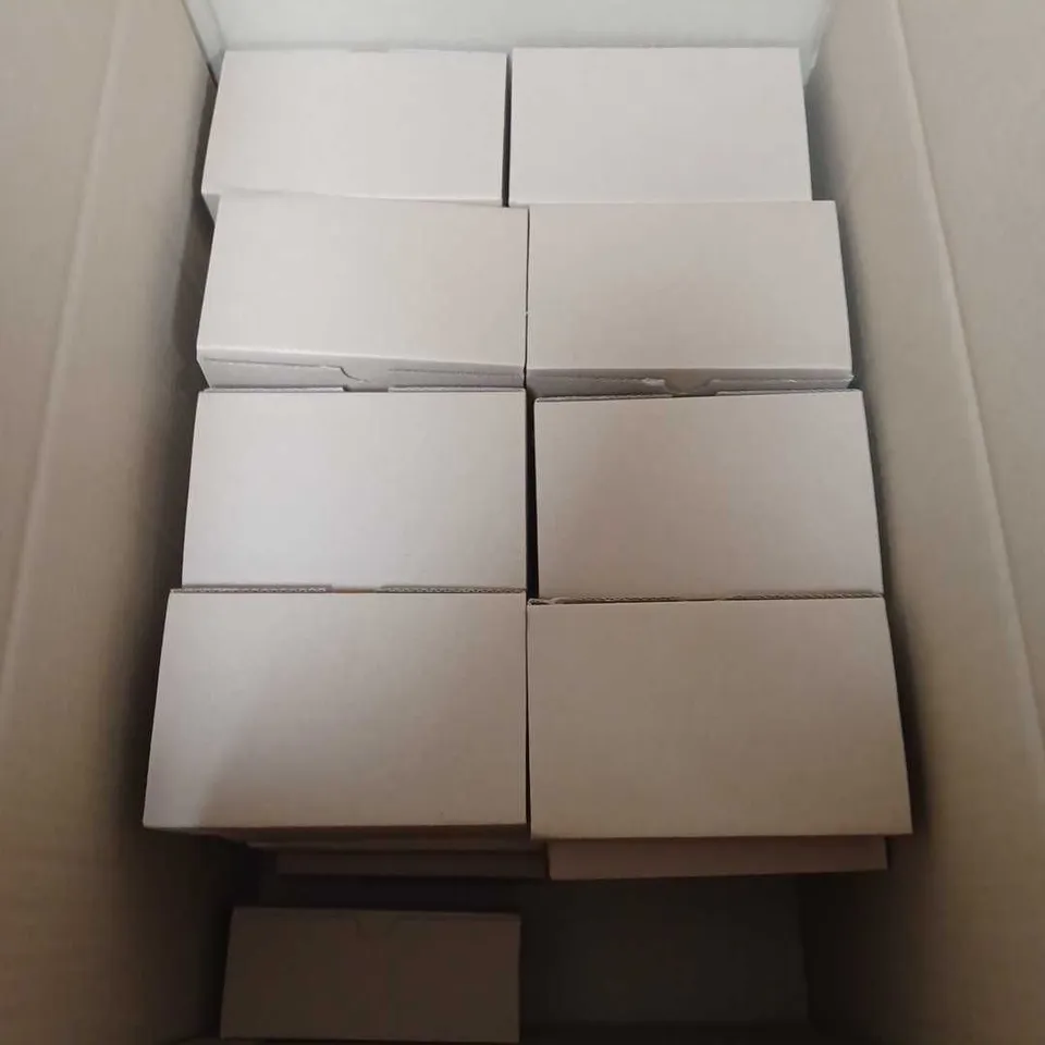 APPROXIMATELY 30 X BOXES OF 5CM HEPA FILTERS - 6 FILTERS PER BOX  