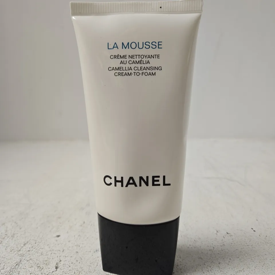 CHANEL LA MOUSSE CAMELLIA CLEANSING CREAM-TO-FOAM