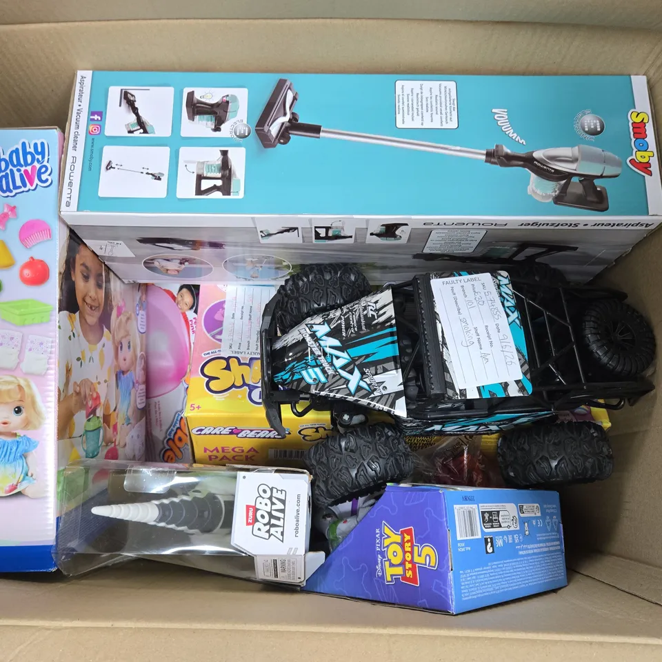 APPROXIMATELY 10 ASSORTED TOYS & GAMES PRODUCTS TO INCLUDE SMOBY TOY VAC CLEANER, TOY STORY 5 BUZZ LIGHTYEAR TOY, ROBO ALIVE ROBO DINO, ETC