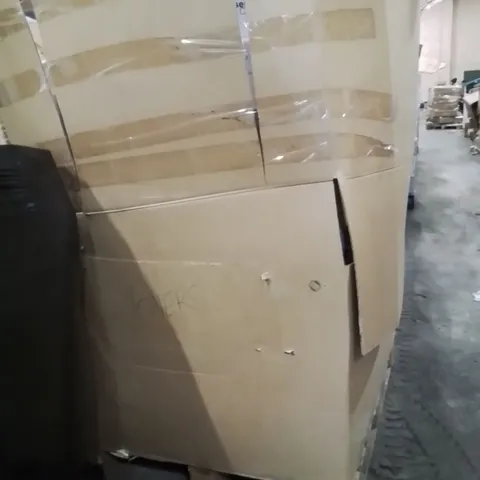 PALLET CONTAINING LARGE QUANTITY OF TONER CARTRIDGES 