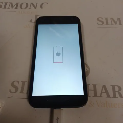 BOXED MOTO G 8GB XT1541 MOBILE PHONE 