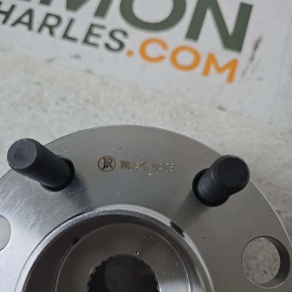 WHEEL BEARING HUB