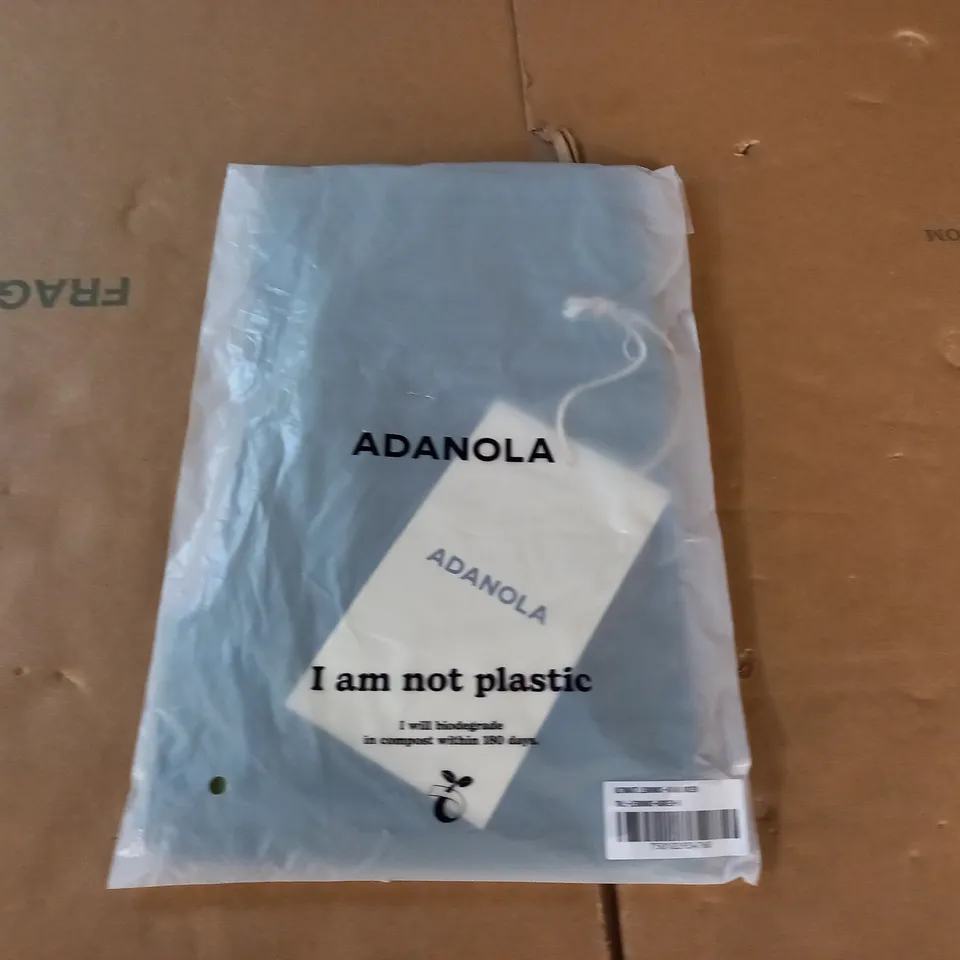 BAGGED ADANOLA ULTIMATE LEGGINGS IN KHAKI GREEN - S