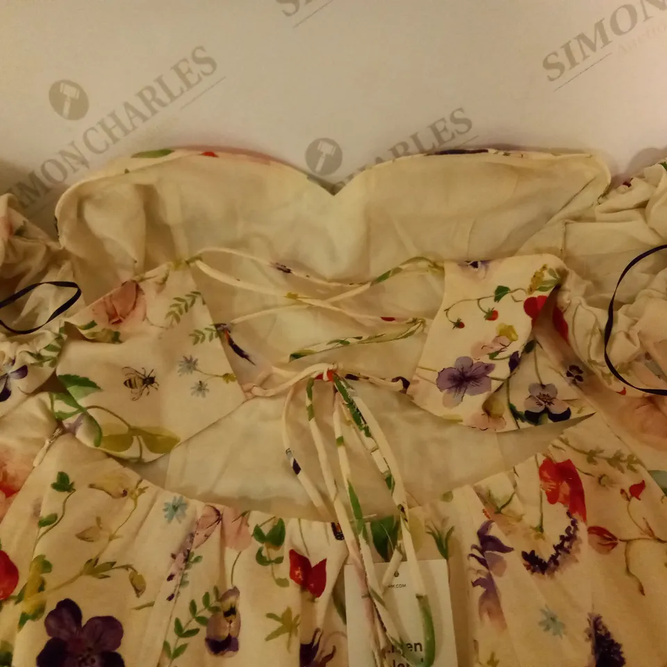 H&M FLORAL OFF THE SHOULDER DRESS - SIZE 20