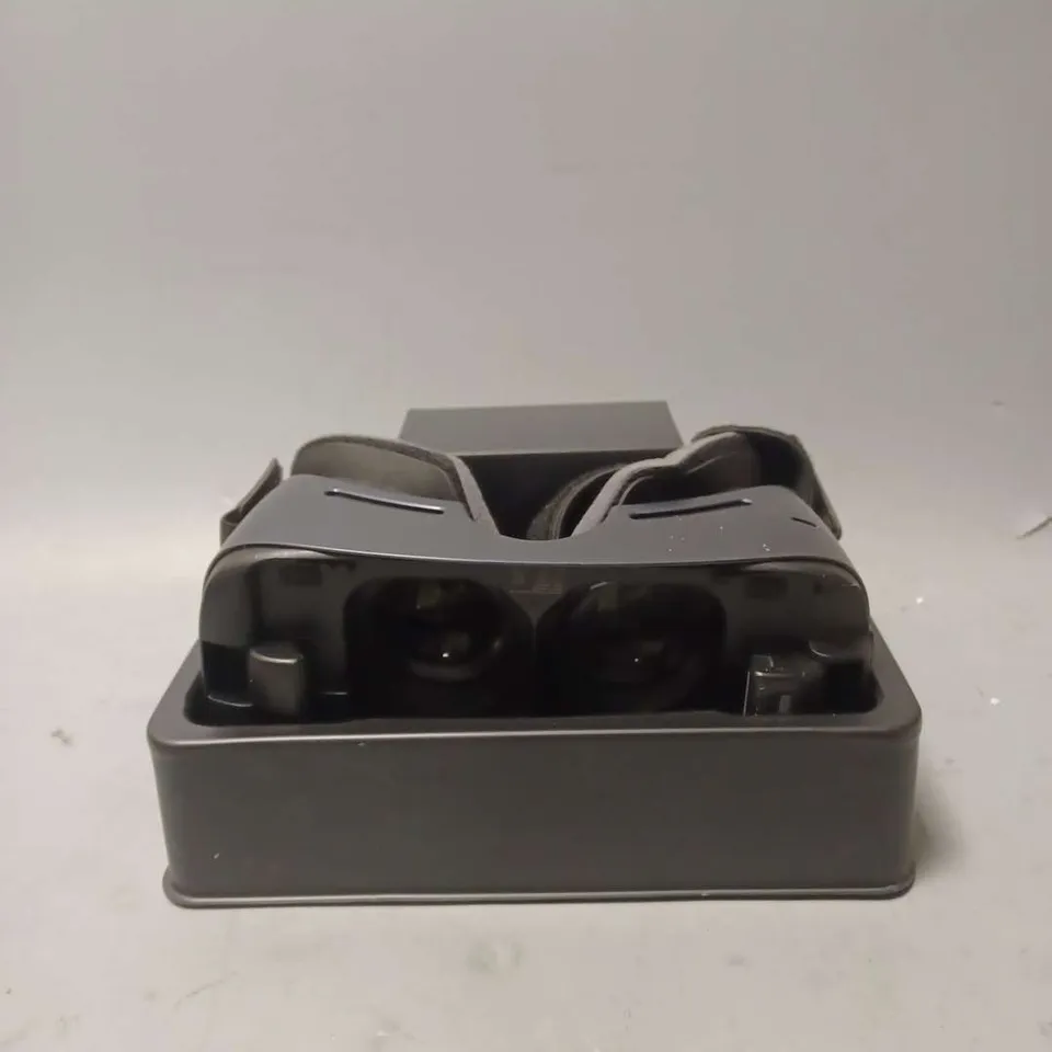 SAMSUNG GEAR VR 2017 WITH CONTROLLER SM-R324 99P START