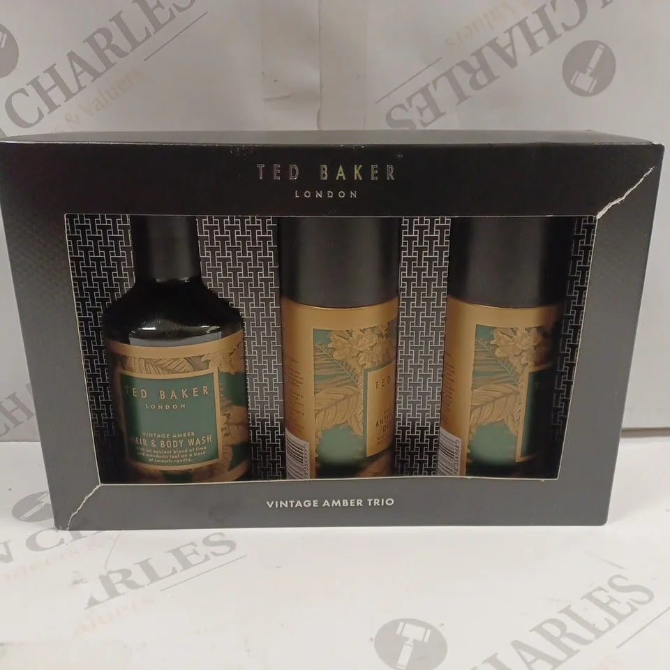 BOXED VINTAGE AMBER TRIP GIFT SET 