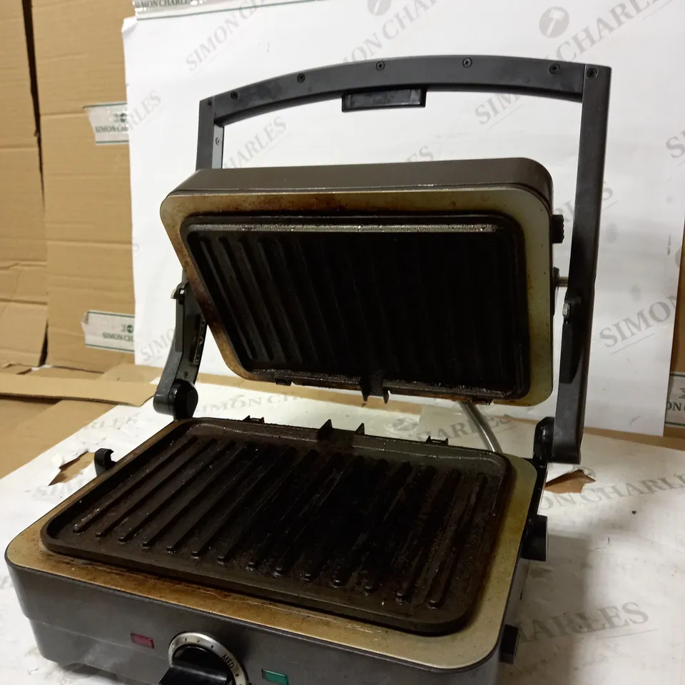 CUISINART GRILL AND SANDWICH MAKER GRSM4U