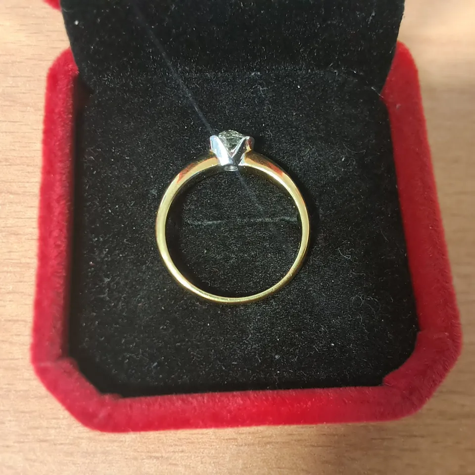 18CT YELLOW GOLD GENTS RING SET WITH NATURAL DIAMOND WEIGHING +-0.73CT