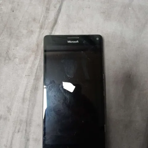 MICROSOFT WINDOWS PHONE – BLACK 