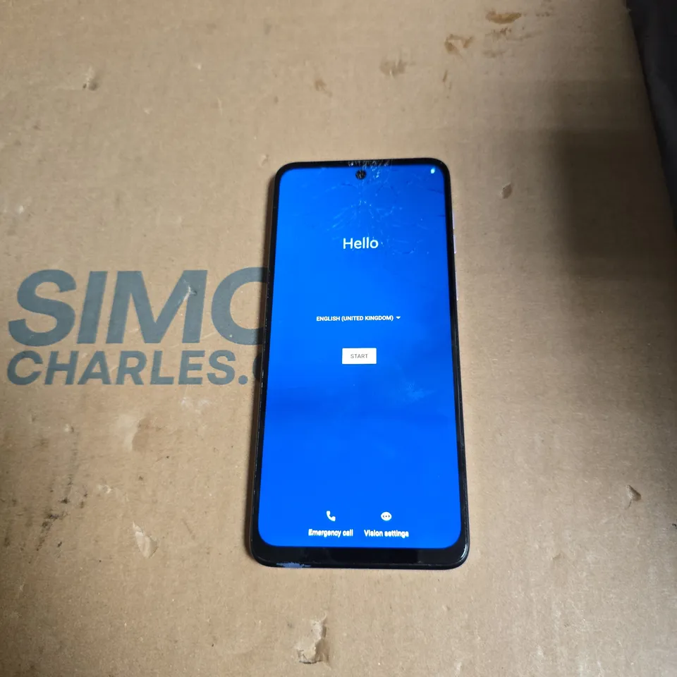 MOTOROLA SMARTPHONE – LAVENDER COLOUR – DUAL-CAMERA REAR 