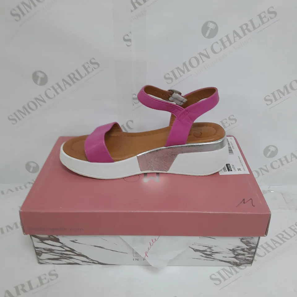 BOXED PAIR OF MODA IN PELLE ORINA SANDALS IN PINK SIZE 3