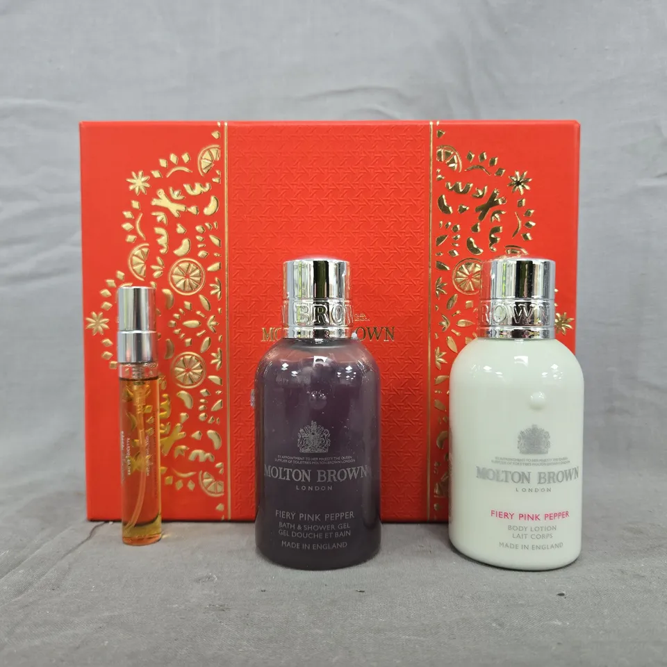 MOLTON BROWN FIERY PINK PEPPER TRAVEL COLLECTION - EAU DE TOILETTE, BATH & SHOWER GEL, AND BODY LOTION