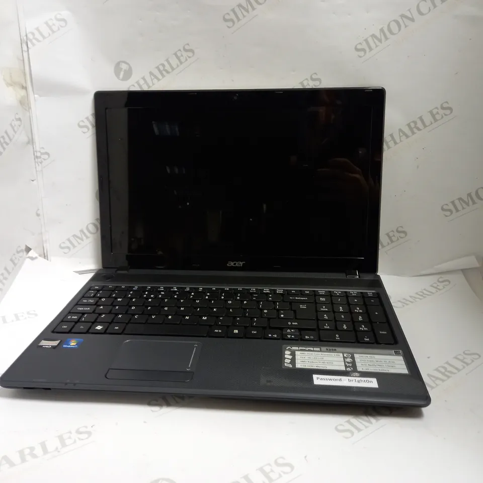 BOXED ACER ASPIRE 5250 WINDOWS 7 LAPTOP