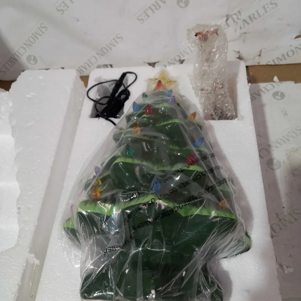 SANTA SLEIGH PRE-LIT CIRCLING CHARACTER NOSTALGIC TREE