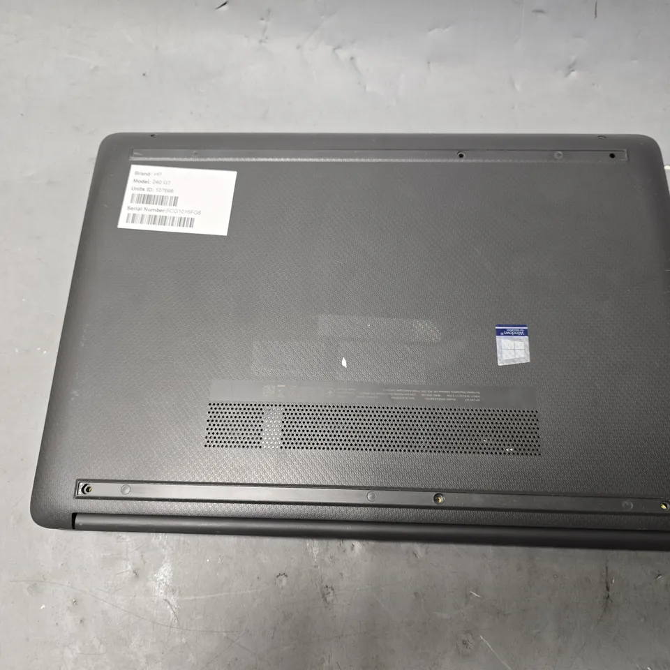 HP 240 G7 LAPTOP 