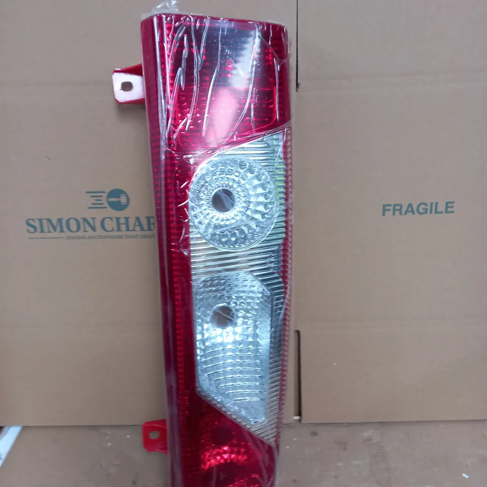 ROBUST CAR PARTS RC3592 REAR LIGHT N/S LAMP - MODEL UNSPECIFIED  