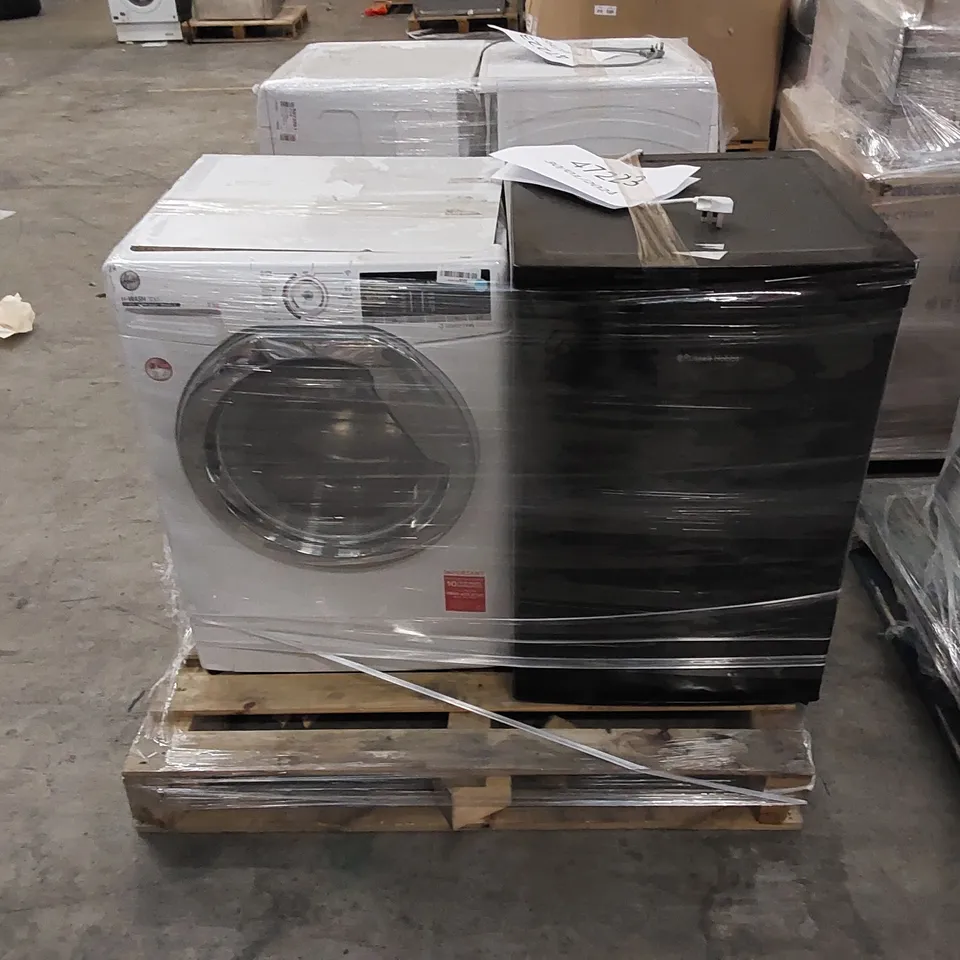RUSSELL HOBBS FREESTANDING 55 CM WIDE FREEZER AND HOOVER H-WASH 300 FREESTANDING WASHING MACHINE - UNPROCESSED RAW RETURNS