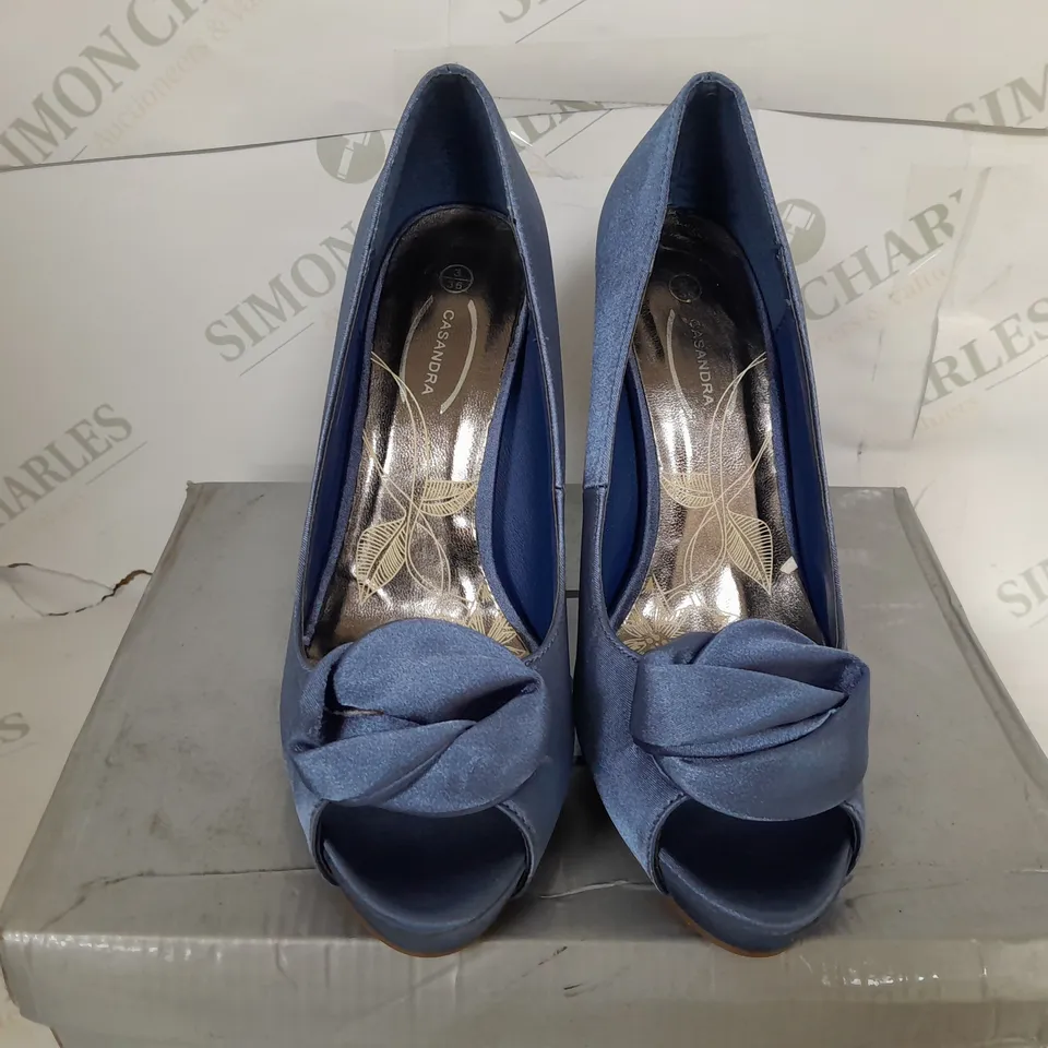 BOXED PAIR OF CASANDRA  OPEN TOE HEELS IN BLUE - SIZE 36