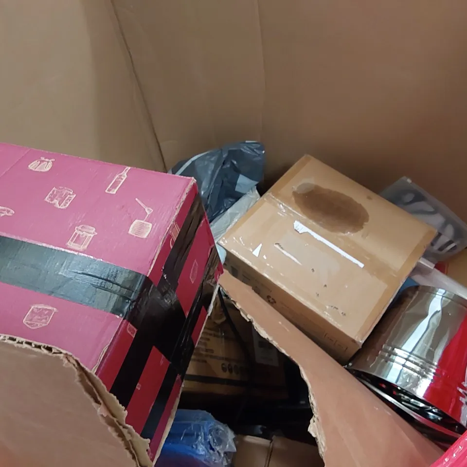 PALLET OF ASSORTED ITEMS INCLUDING: DESIGNER CHAIRS, 2 DOOR ACCENT CABINET, TOWER HEATER, BABY BED, HANDSAW