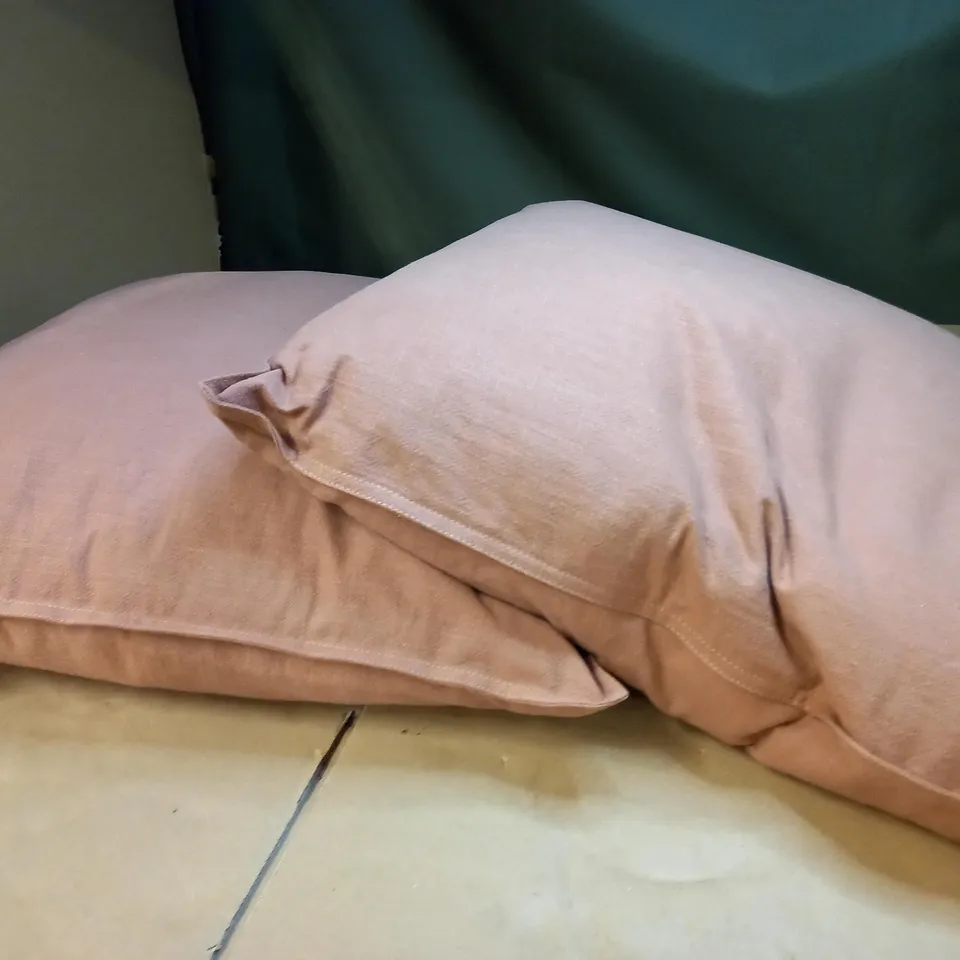 DESIGNER COPPER TWIN CUSHION SET 