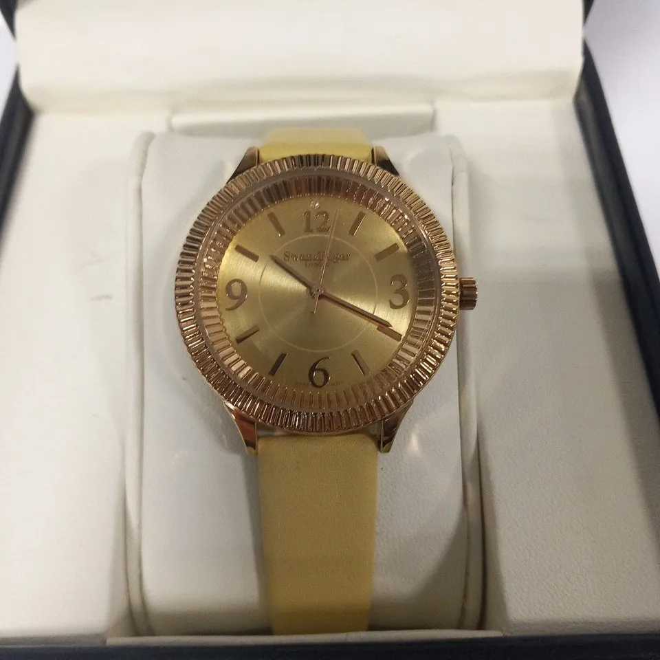 BOXED SWAN & EDGAR WRIST WATCH 