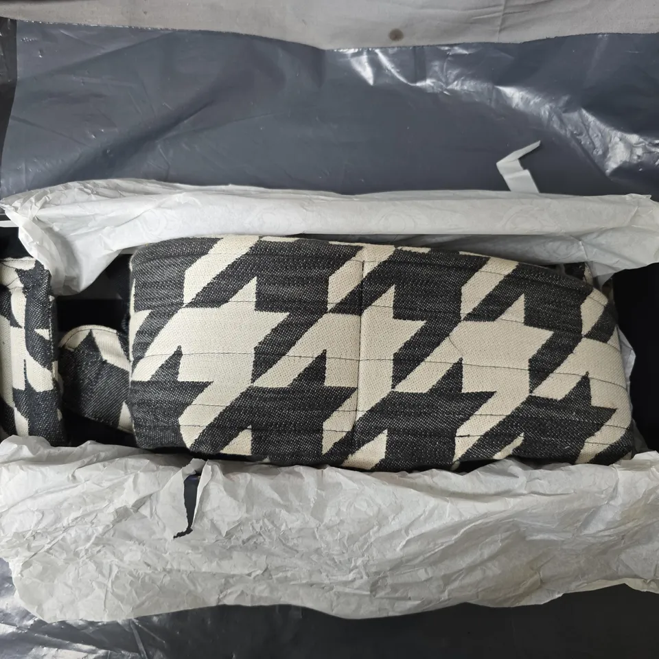 ARTIPOPPE BABY CARRIER ZEITGEIST TWEED IN BLACK & WHITE - BOXED 