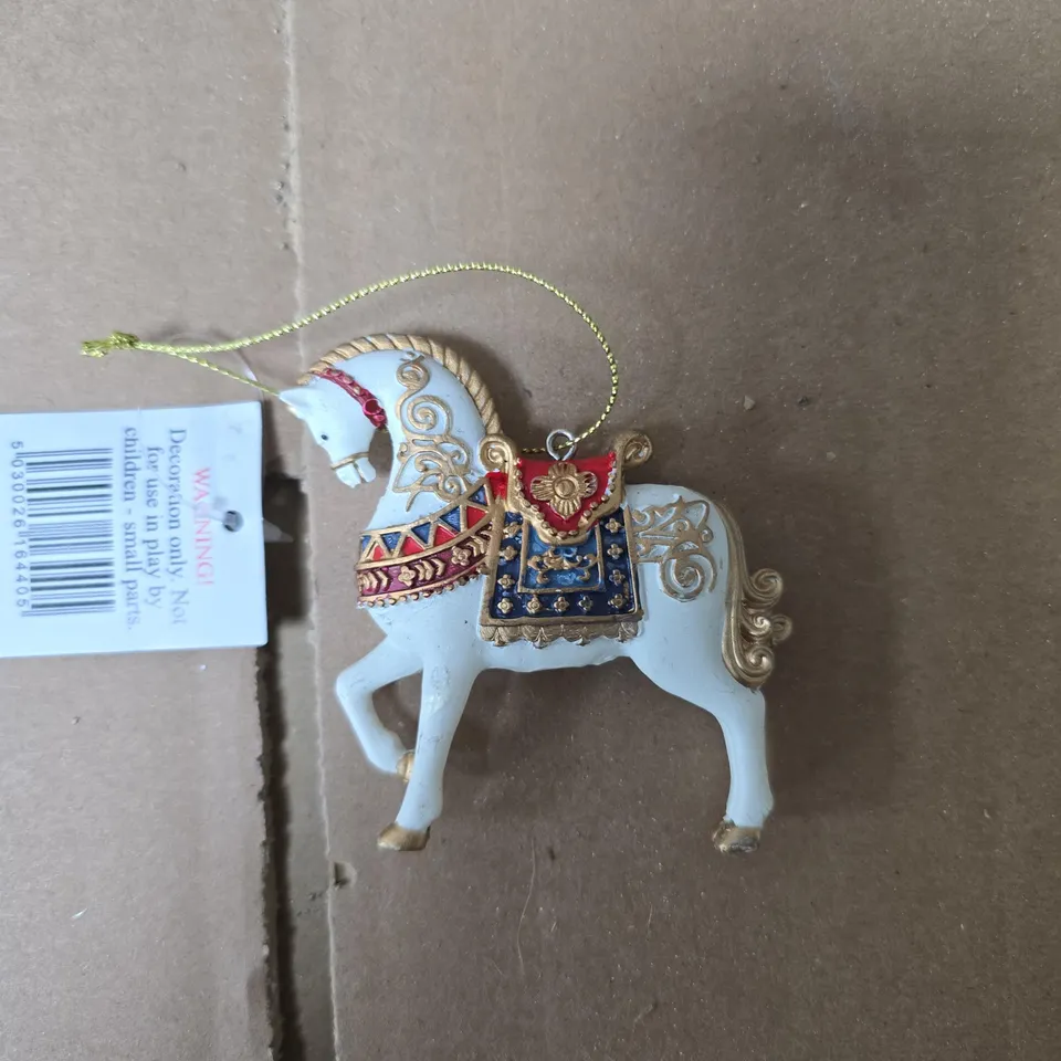 3 BOXES OF ASSORTED GISELA GRAHAM SMALL DECORATIONS 