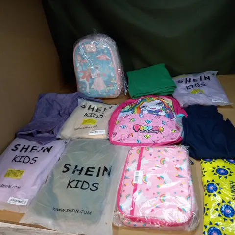 LOT OF APPROX 20 ASSORTED KIDS CLOTHING ITEMS TO INCLDE BABY GROWS, T-SHIRTS AND COATS