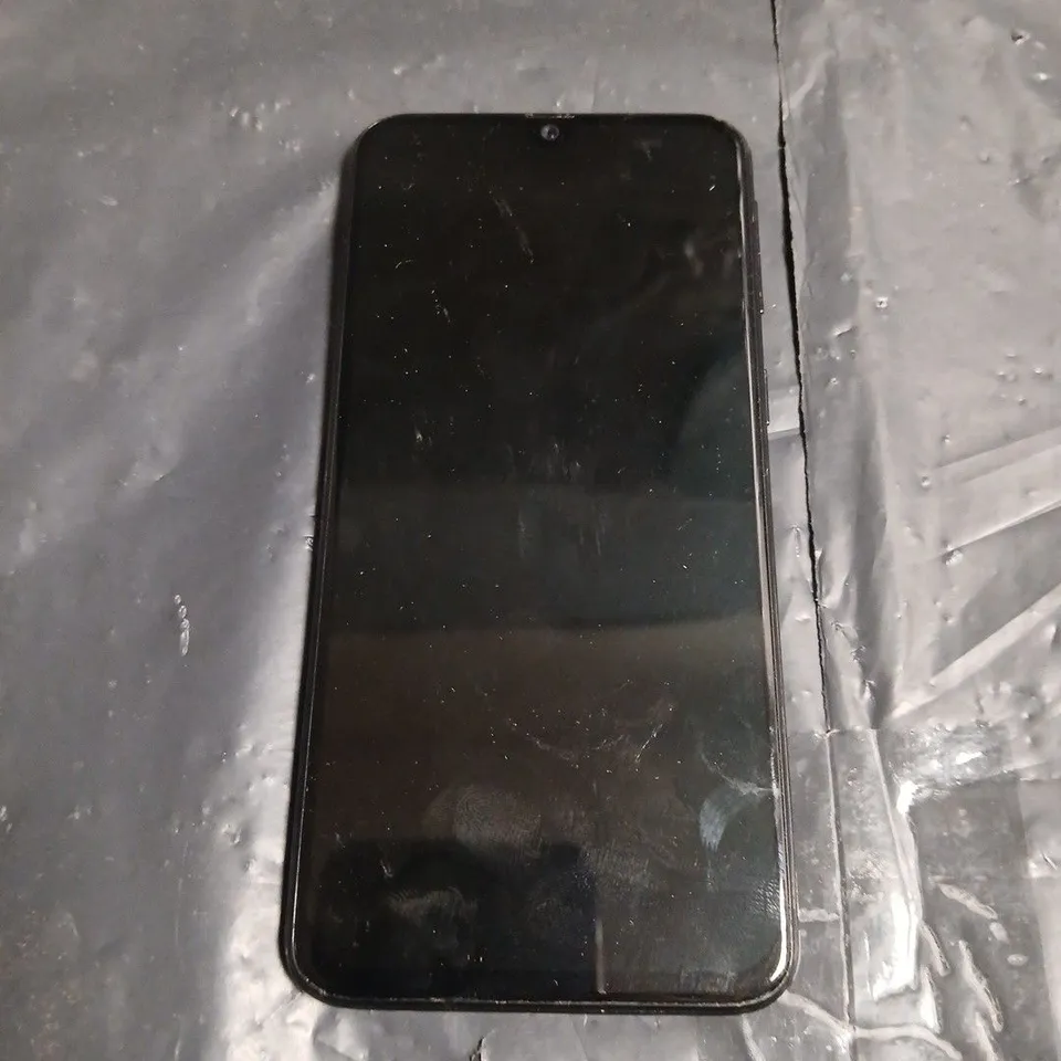 BOXED SAMSUNG GALAXY A40 SMARTPHONE SM-A405FN IN BLACK 64GB